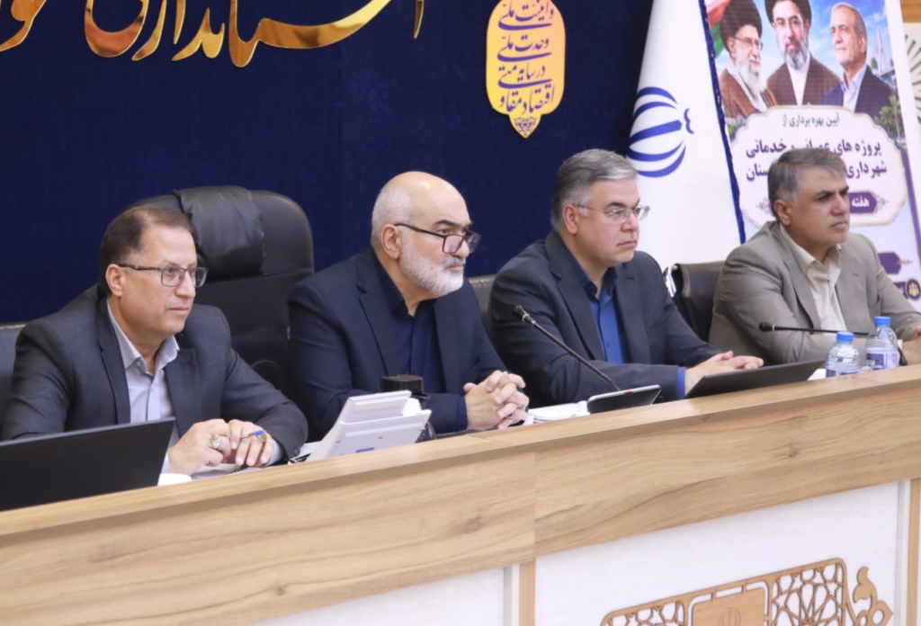 استاندار خوزستان: بیش از ۵۲ هزار میلیارد تومان پروژه شهری و روستایی کلنگ‌زنی و افتتاح شد / خوزستان رتبه هفتم کشور در تعداد و ارزش پروژه‌های هفته دولت