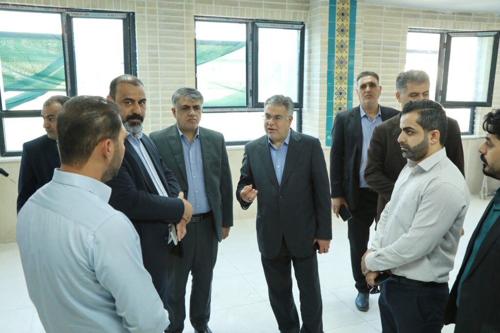 بازدید معاون عمرانی استاندار خوزستان از محل احداث مدرسه (پردیس ایران) اهواز
