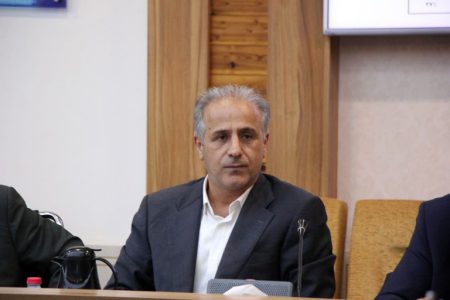 جهانپور معماریان از پرداخت ۱۷۷۲ میلیارد ریال تسهیلات قرض الحسنه ازدواج توسط بانک کشاورزی استان خوزستان خبر داد