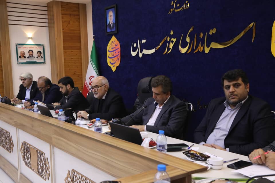 بررسی مسائل کشاورزان استان در دیدار نمایندگان تشکل‌های صنفی با استاندار خوزستان