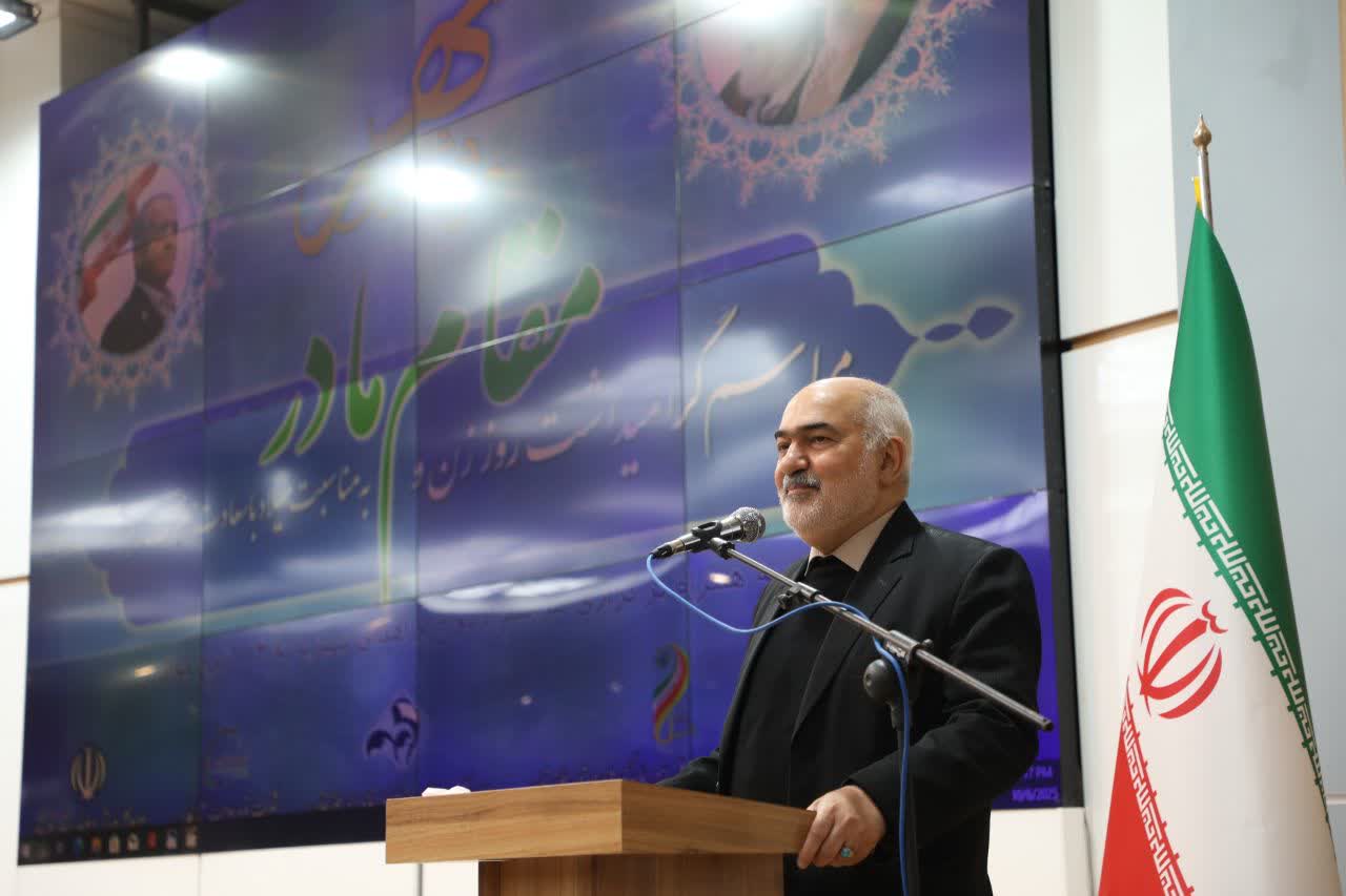 استاندار خوزستان: مادران شهدا با عظمت‌تر از کوه دماوند هستند/ استفاده از ظرفیت بانوان، پیشران توسعه استان