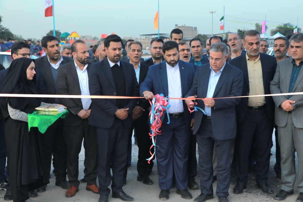 با حضور معاون استاندار خوزستان؛ بهره‌برداری از ۷۵ پروژه عمرانی در شوش با اعتبار ۳.۵ همت همزمان با دهه فجر