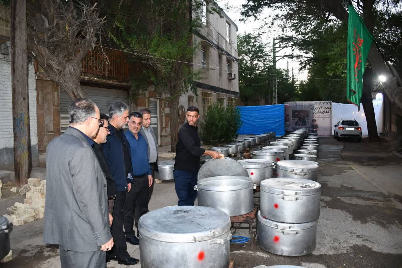 طبخ و توزیع ۷۲ دیگ غذای گرم در اهواز 