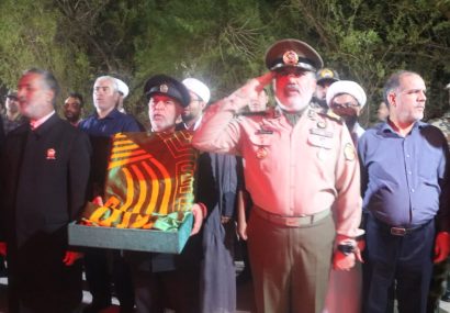 پرچم رضوی بر فراز یگان‌های ارتش در جنوب‌غرب کشور به اهتزاز درآمد