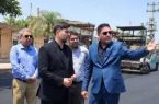 بازدید مشترک فرماندار کارون و شهردار کوت عبدالله از روند اجرای عملیات آسفالت معابر شهر