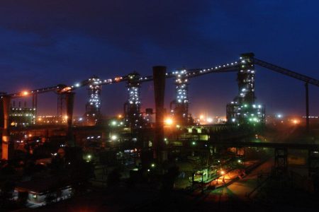 پیشتاز در مدیریت بحران انرژی، نماد پایداری و مسئولیتپذیری